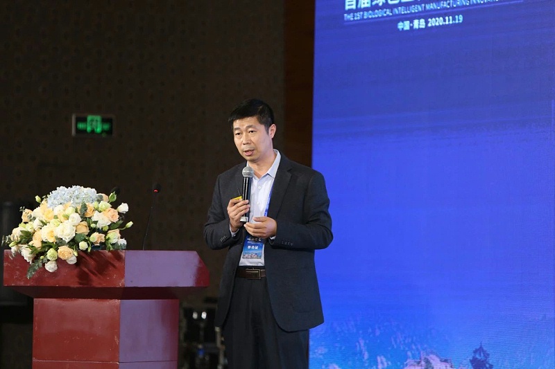 山東省農(nóng)業(yè)科學(xué)院吳家強(qiáng)研究員作《非洲豬瘟生物安全防控技術(shù)》的主題報(bào)告。